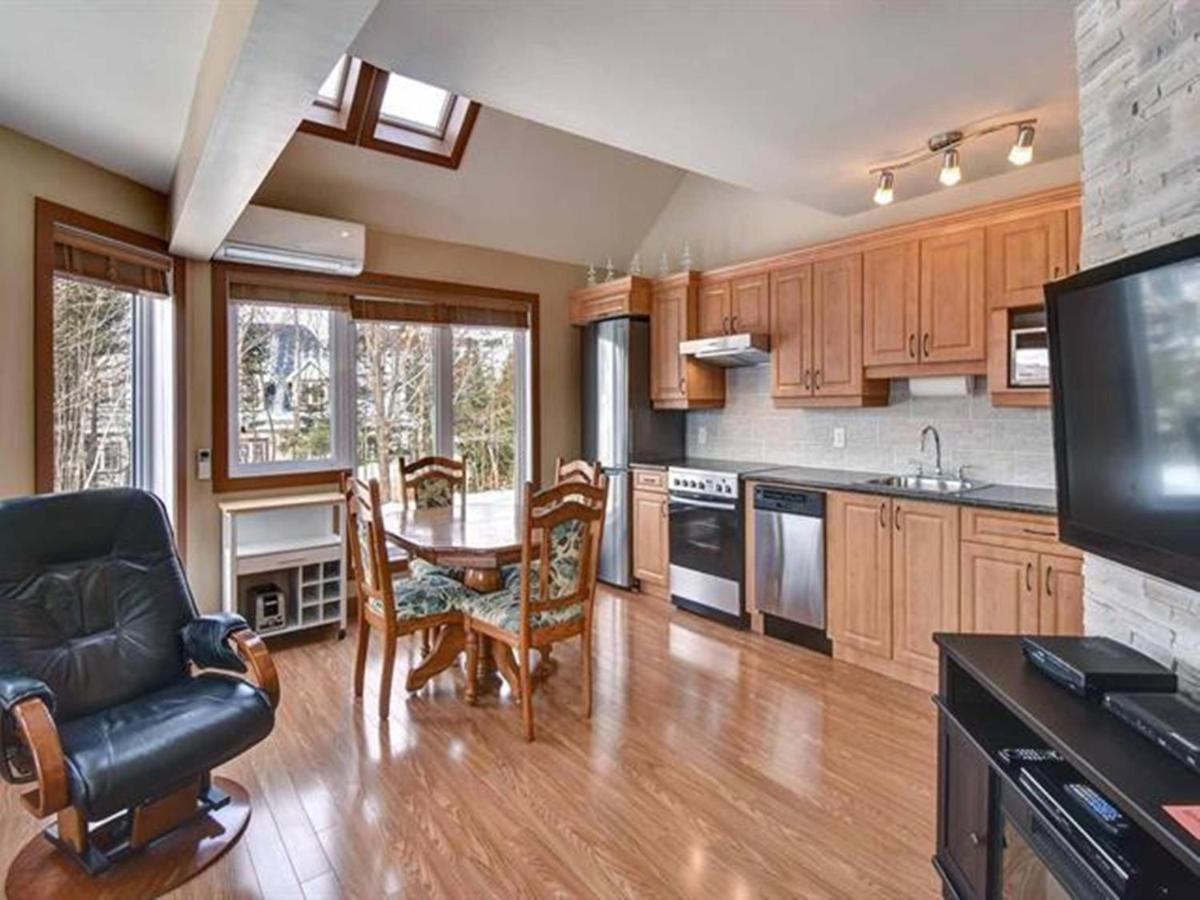 Bright Condo Near The Lake By Globalstay Mont-Tremblant Exterior foto